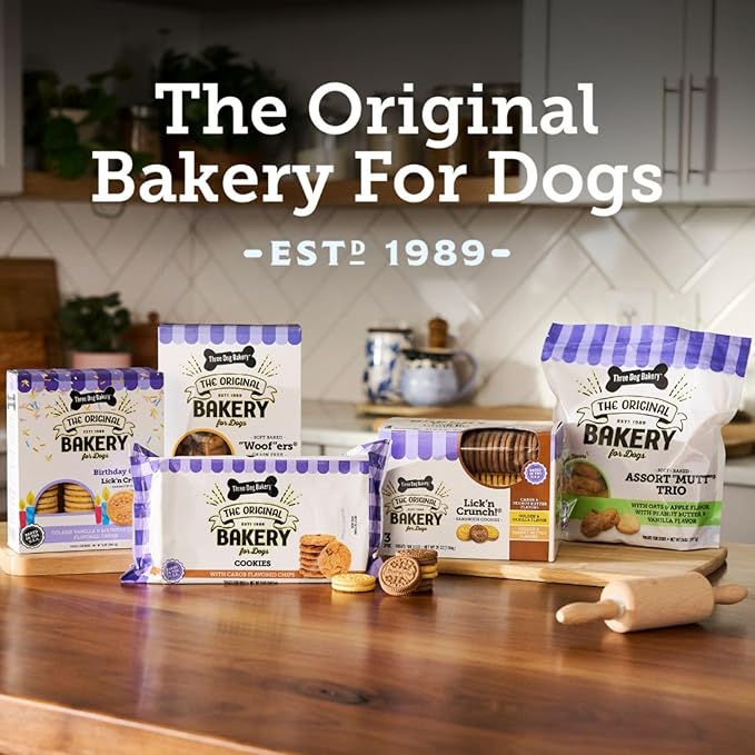 Three Dog Bakery Itty Bitty Bones Baked Dog Treats, Peanut Butter, 32 oz, (320123)