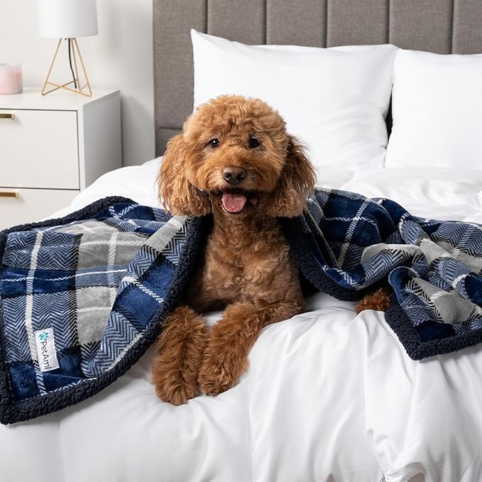 PetAmi Waterproof Dog Blanket for Small Medium Dog, Pet Puppy Blanket Couch Cover Protection, Sherpa Fleece Cat Blanket Couch Sofa Bed Furniture Protector Reversible Soft Washable 29x40 Plaid Navy