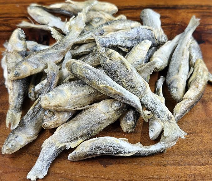 Freeze Dried Dog and Cat Treats, Minnows, All Natural Single Ingredient Freeze-Dried Dog Treat & Dog Snacks, Made in USA, High in Protein, Essential Nutrition of Raw Dog Food, 2oz