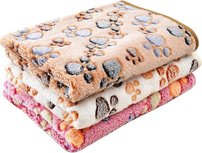 UTTPLL Blanket-Premium-Flannel-Small-Printed Throw for Cats Dog Puppy Animals Super Soft Fluffy Fleece Pet Blankets Warm Sleep Mat Cute Paw Pink